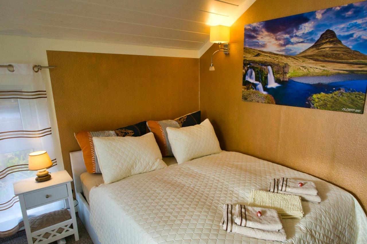 Mycozyplace - Gemuetliches Zimmer Fuer Zwei Dresde Exterior foto